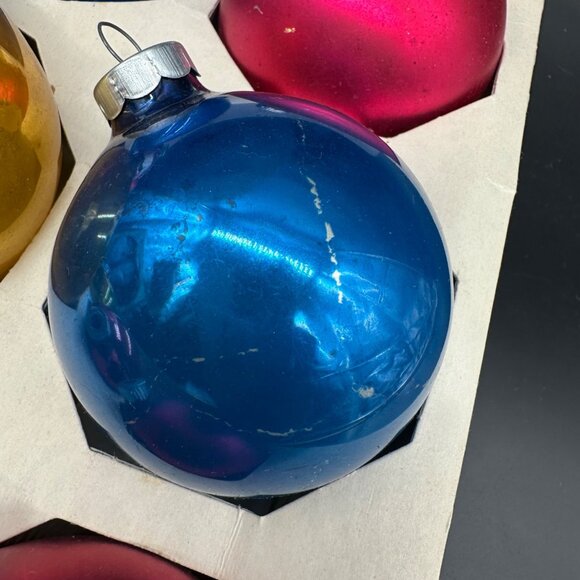 Vintage Christmas Ornaments Glass Rainbow USA Box of 12 Retro Tree Decoration - Picture 13 of 16